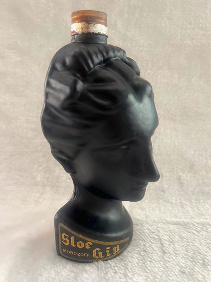 ขวดเหล้า เซรามิคมีเหล้าในขวด Morozoff Slor Gin Diana Doll รูปที่ 2