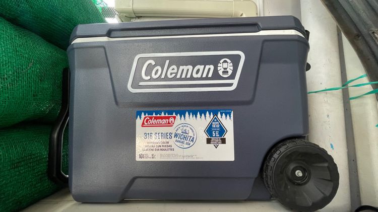 coleman cooler รูปที่ 2