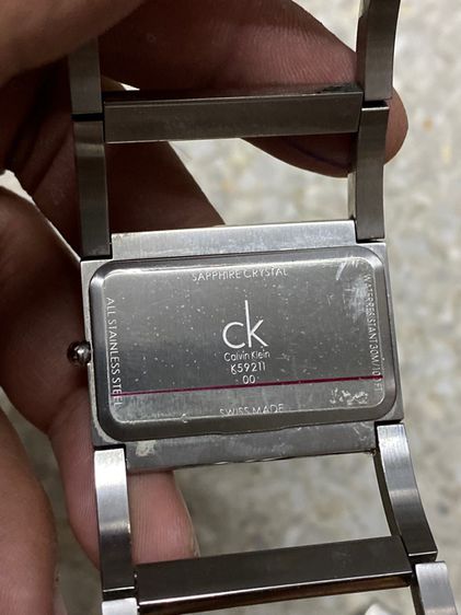 นาฬิกายี่ห้อ Calvin Klein   CK  สวิสเมด  ของแท้มือสอง สภาพสวย ข้อมือ  16 เซน   1700฿ รูปที่ 2
