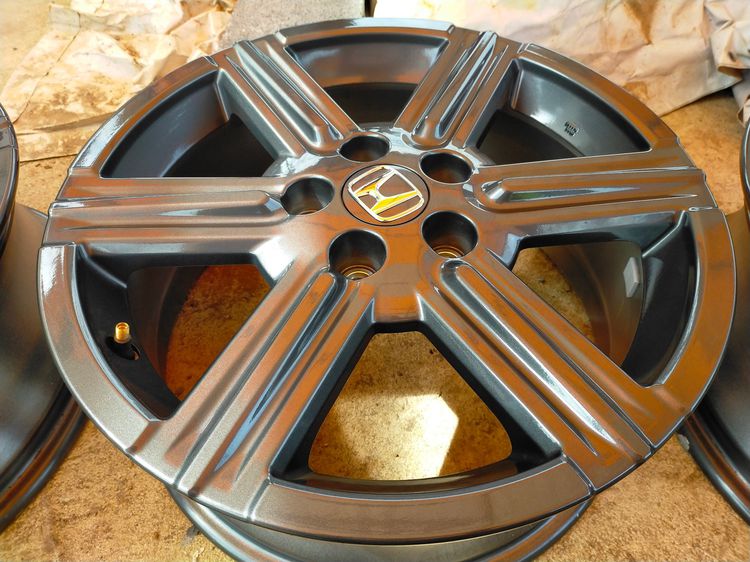 แม็กฮอนด้า ขอบ17 กว้าง7 et50 สีเดิมป้ายแดง ใส่ HRV CRV และ accord civic รูปที่ 2