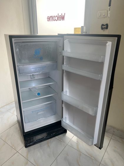 ตู้เย็น Hitachi 6.6Q ใช้งานปกติ พิกัดลาดพร้าว รูปที่ 6