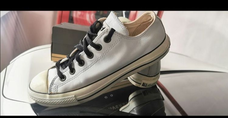 รองเท้าผ้าใบ หนังสังเคราะห์ UK 7 | EU 40 2/3 | US 7.5 ขาว ขายรองเท้า Converse​ all​star​ ใส่ได้ชาย หญิง