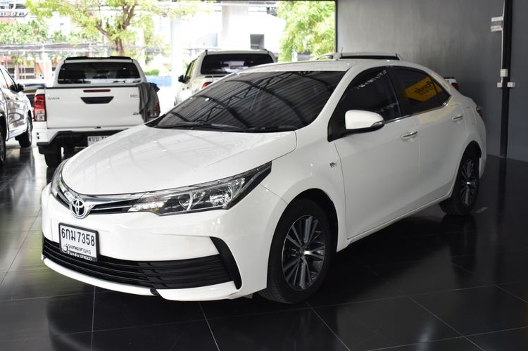 Toyota Altis 2017 1.6 G Sedan เบนซิน ไม่ติดแก๊ส เกียร์อัตโนมัติ ขาว รูปที่ 3