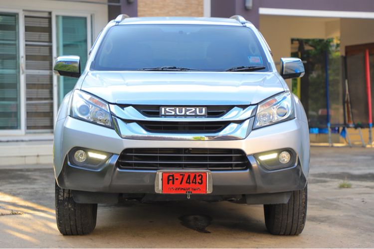 Isuzu MU-X 2015 3.0 Utility-car ดีเซล ไม่ติดแก๊ส เกียร์อัตโนมัติ บรอนซ์เงิน รูปที่ 3