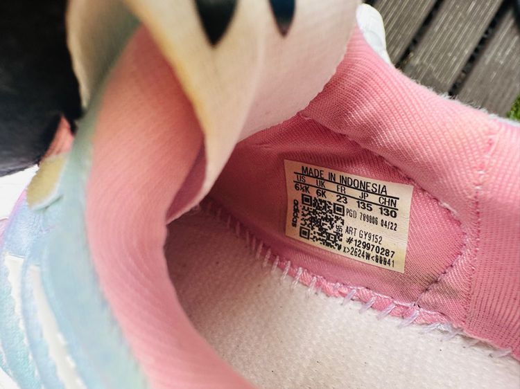 รองเท้า Adidas Disney รูปที่ 5