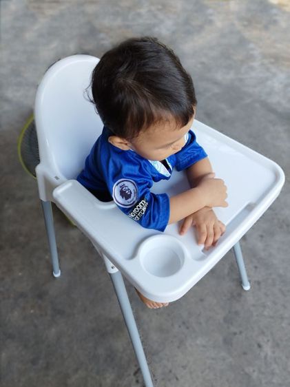 อุปกรณ์สำหรับเด็กและทารก เก้าอี้ทานข้าวเด็กพร้อมถาดวางอาหาร High chiar