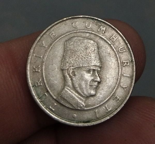 8349-เหรียญต่างประเทศตุรกี Turkey's Bin Lira coins 100 BIN Lira รูปที่ 8