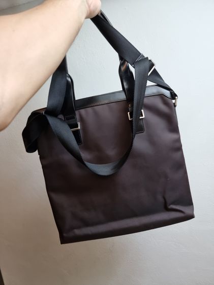 กระเป๋า ถือหรือสะพายไหล่ ใส่โน๊ตบุ๊ก  ชาย prada รูปที่ 13