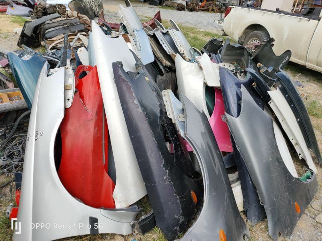 แก้มรถเก๋ง ปี 1990-2005