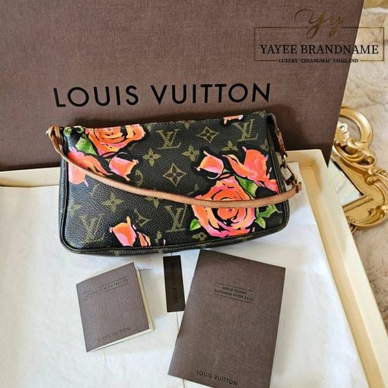 Louis Vuitton POCHETTE