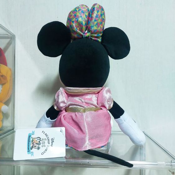 (ใหม่ล่าสุด รวมส่ง) ตุ๊กตาตัวใหญ่ Minnie Mouse จาก Disney Flagship Store - Tokyo รูปที่ 2