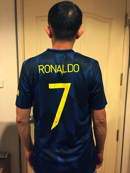 ขายเสื้อ Manchester United ทีมเยือน ฤดูกาล 2021-2022 สกรีนด้านหลัง RONALDO 7 ของแท้ยี่ห้อ Adidas รูปที่ 4