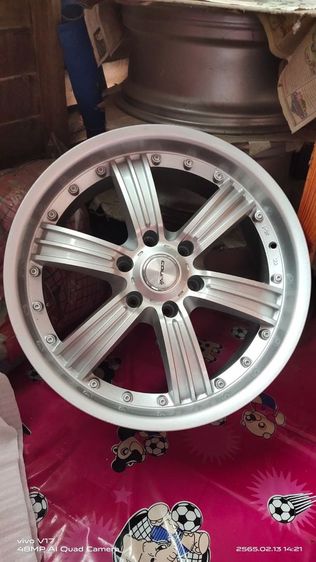 ล้อแม็กขอบ 20นิ้ว 6รู PDC 139.7