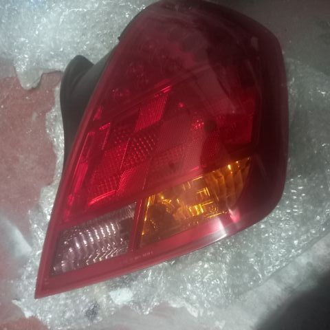 ไฟท้าย led เทียร่า J31