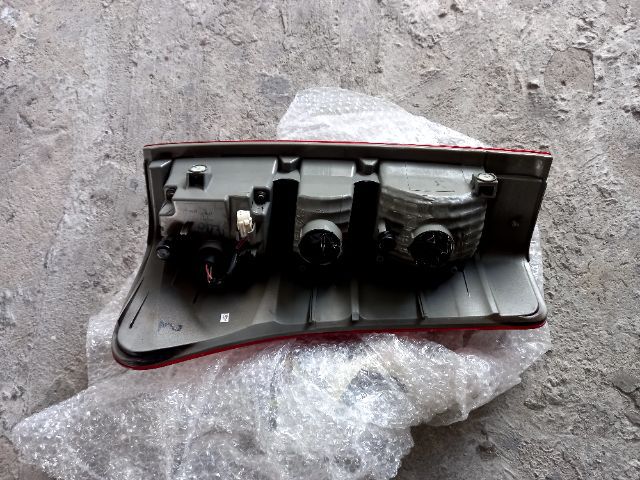 ไฟท้าย led  DMAX2014-17 รูปที่ 3