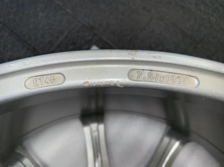 ล้อแท้ Toyota MADE IN ITALY น้ำหนักเบามาก ขอบ 18" ไม่เคยใช้งานในไทย ก้านยก รูปที่ 15