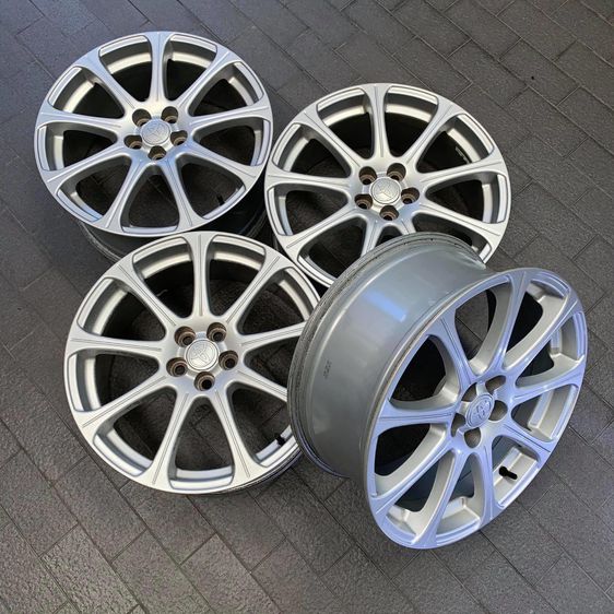 ล้อแท้ Toyota MADE IN ITALY น้ำหนักเบามาก ขอบ 18" ไม่เคยใช้งานในไทย ก้านยก รูปที่ 7