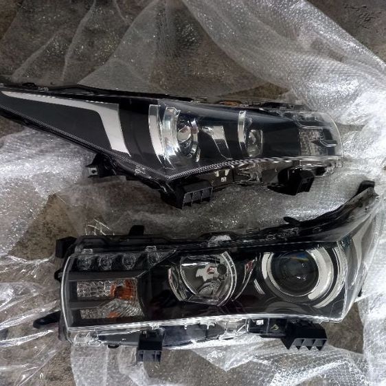 ไฟหน้า แท้ โปเทคเตอร อัลติส2014