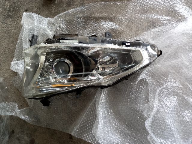 ไฟหน้า ธรรมดา เทียน่า J33 รูปที่ 7