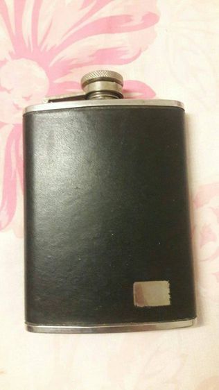 เข็มกลัดดอกกล้วยไม้แอสโคเซ็นด้า ขอบทองสีน้ำตาล  แบรนด์Royal Orchid Collection ขนาดโดยประมาณกว้าง 7 cm. สูง 5 cm. สภาพสวยมาก มีกล่องเดิมๆ รูปที่ 12