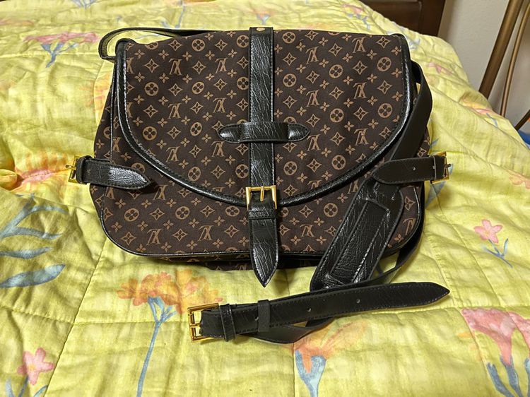 กระเป๋าสะพาย crossbody แฝด 2 ด้าน รูปที่ 2