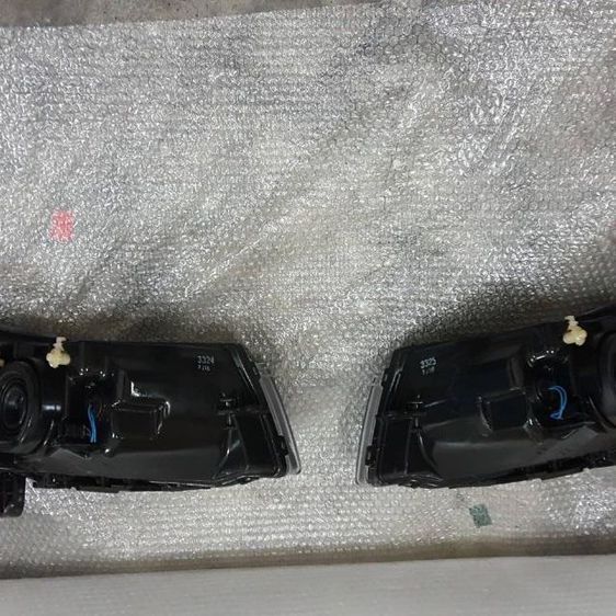 ไฟหน้า ครูซ รูปที่ 2