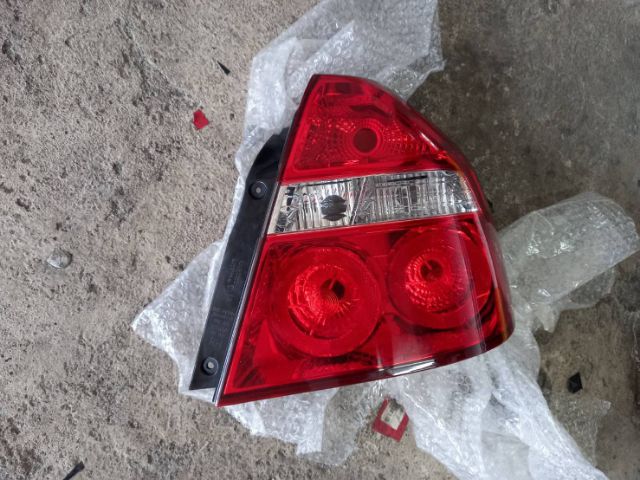 ไฟท้าย อวีโอ้ รูปที่ 2