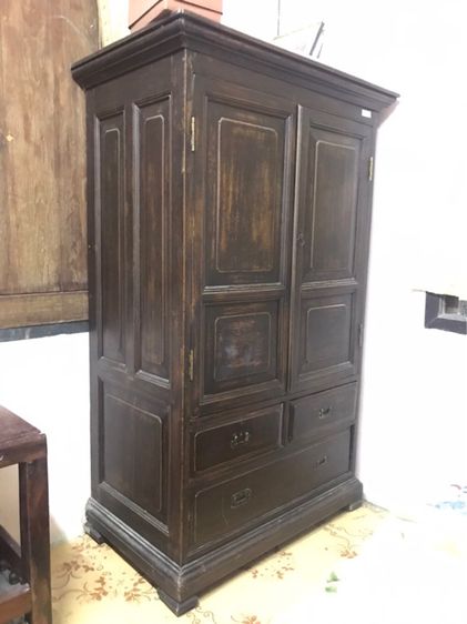 ตู้เสื้อผ้าไม้สักโบราณ รูปที่ 2