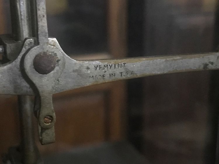 ตู้ไม้สักตราชั่งโบราณ รูปที่ 9