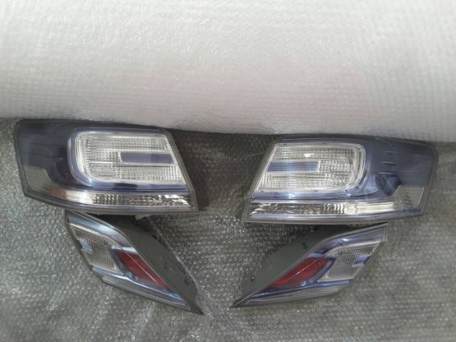 ไฟท้าย ไฮบรีด คัมรี่09-13