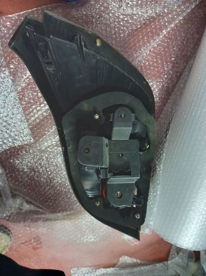 ไฟท้าย E60 รูปที่ 2