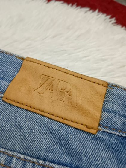 กางเกงยีนส์ขากระบอก ZARA EUR34 ผ้าไม่ยืด แต่งขาด รูปที่ 6