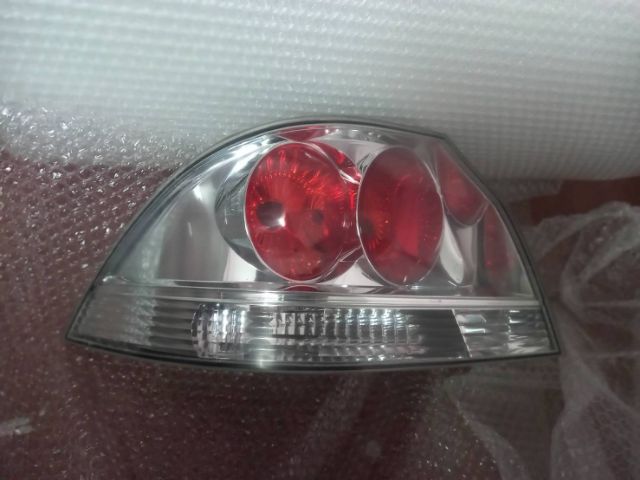 ไฟท้าย แท้ นิวแลนเซอร