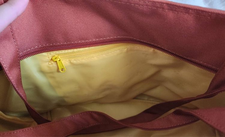 กระเป๋าสะพายแบรนด์ MAH สีส้มอิฐ ของใหม่ ป้ายห้อย สูง 28 x กว้าง 45 x ลึก 15 cm กันน้ำ รูปที่ 3