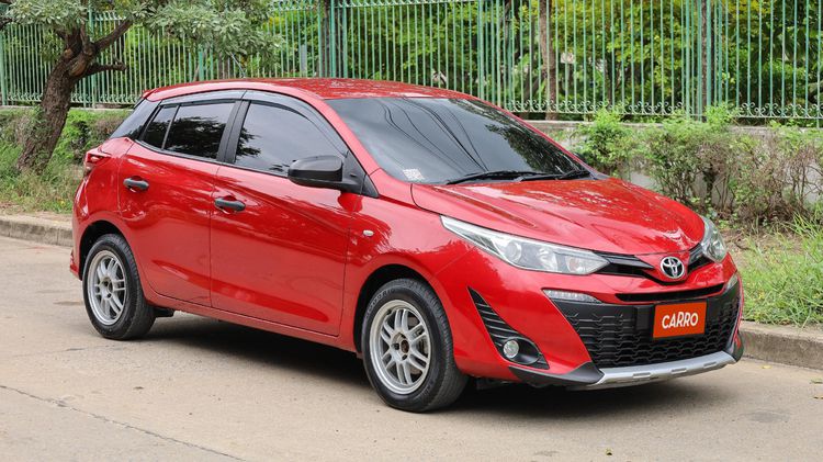 Toyota Yaris 2019 1.2 Entry Sedan เบนซิน ไม่ติดแก๊ส เกียร์ธรรมดา แดง รูปที่ 1