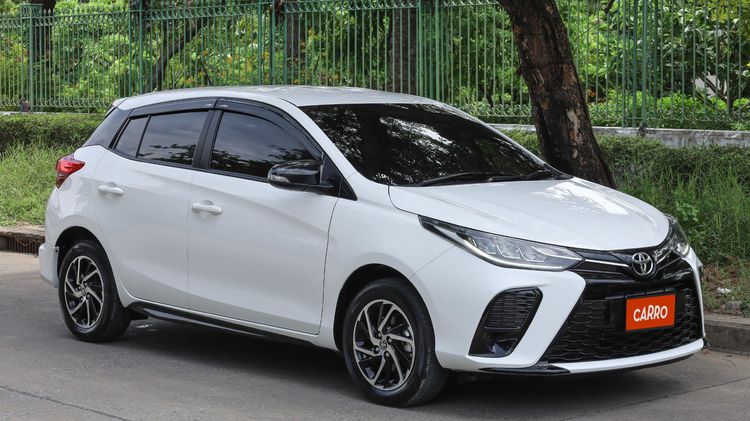 Toyota Yaris 2022 1.2 Sport Hatchback Sedan เบนซิน ไม่ติดแก๊ส เกียร์อัตโนมัติ ขาว รูปที่ 1