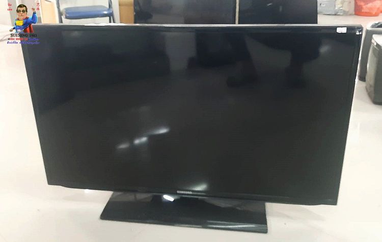 TV LCD SAMSUNG 40 นิ้ว