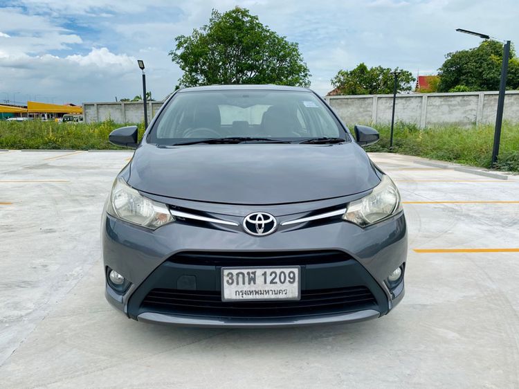 Toyota Vios 2015 1.5 J Sedan เบนซิน ไม่ติดแก๊ส เกียร์อัตโนมัติ เทา
