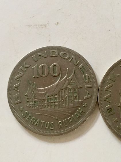 เหรียญต่างประเทศอินโดนีเซีย  ชนิด 100 RUPIAH  ปี ง1978 ราคาเหรียญละ 500 บาท มีจำนวยสองเหรียญ สองเหรียญ สภาพสวย รูปที่ 6