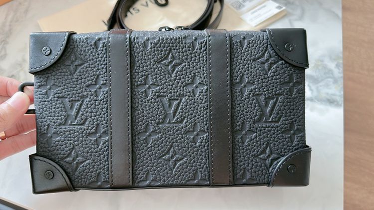 LOUIS VUITTON M80224 MonogramEmpreinte Soft Trunk Wallet Pochette