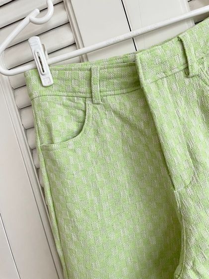 ZARA แท้ 🌵 กางเกงยีนส์ เอว 26 นิ้ว สีเขียวขาว จากญี่ปุ่น Size XS รูปที่ 4