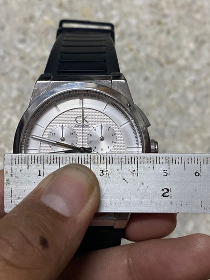 นาฬิกายี่ห้อ Calvin Klein  สวิสเมด  โครโนกราฟ ของแท้มือสอง เรือนใหญ่สายเดิม  1800฿ รูปที่ 9