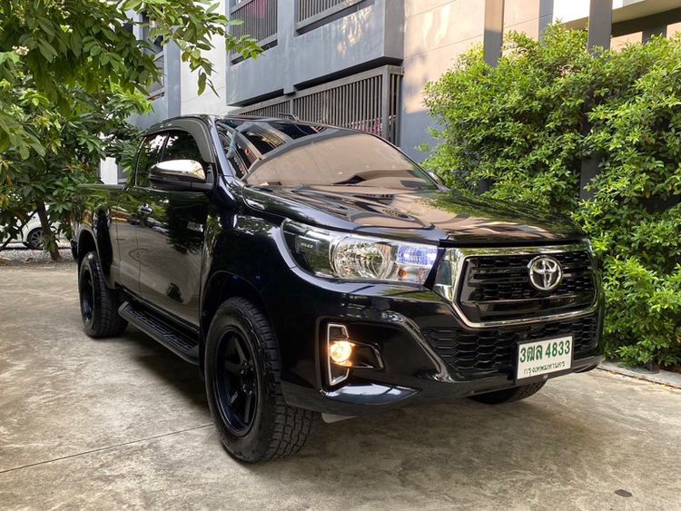 Toyota Hilux Revo 2018 2.4 J Plus Prerunner Pickup ดีเซล ไม่ติดแก๊ส เกียร์ธรรมดา ดำ