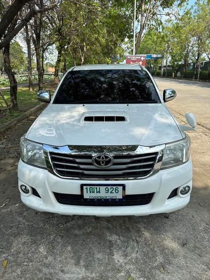 Toyota Hilux Vigo Champ 2015 Smart Cab 2.5 E Prerunner Pickup ดีเซล ไม่ติดแก๊ส เกียร์ธรรมดา ขาว