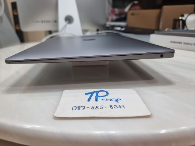 Macbook air 13" 2018 CTO SSD 1.5TB Ram16GB Touch id สภาพสวยไร้รอย ใช้งานปกติ รูปที่ 3