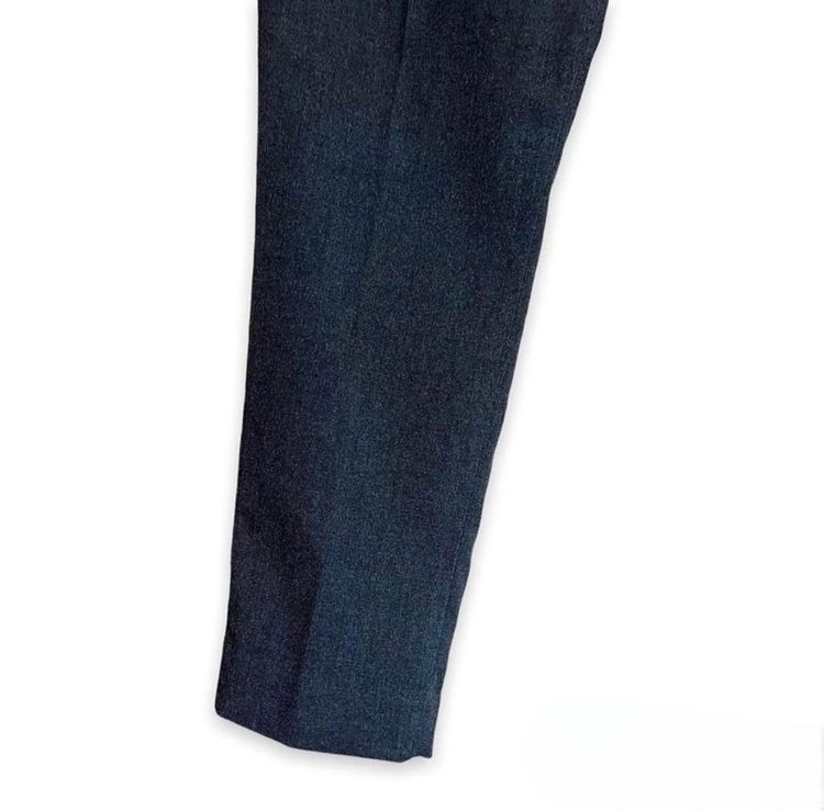 กางเกง Uniqlo สีเทาเข้ม รูปที่ 4