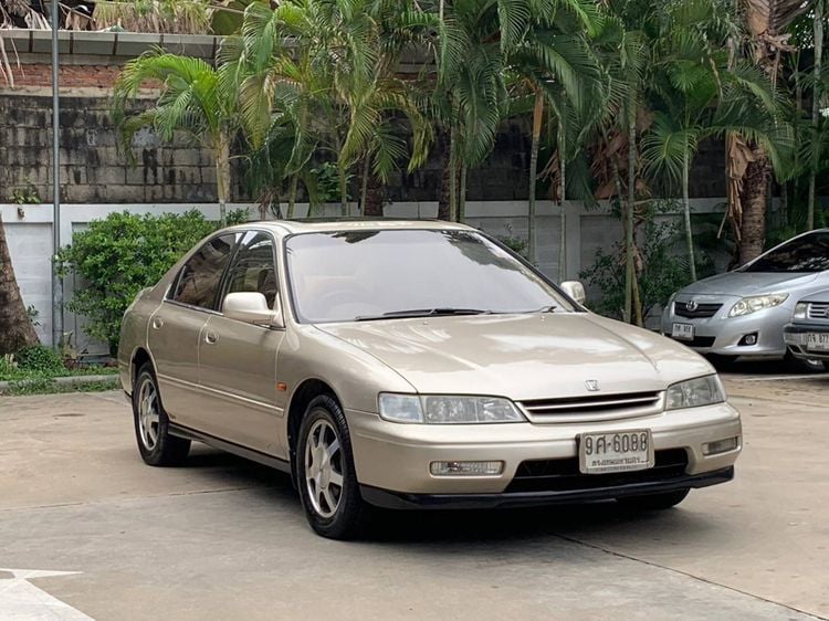 Honda Accord 1994 2.2 VTi EX Sedan เบนซิน ไม่ติดแก๊ส เกียร์อัตโนมัติ บรอนซ์ทอง รูปที่ 3
