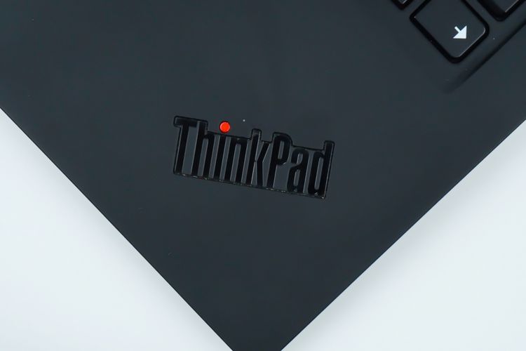 Lenovo ThinkPad X1 Carbon Gen 7 Intel Core i7-10510U RAM16 Full HD IPS SSD M.2 1TB - ID23090057 รูปที่ 9