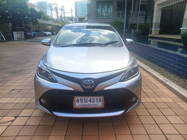 Toyota Vios 2019 1.5 Mid Sedan เบนซิน ไม่ติดแก๊ส เกียร์อัตโนมัติ เทา