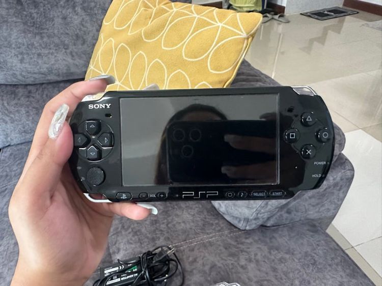 PSP 3000 มือสอง สภาพดี รูปที่ 3